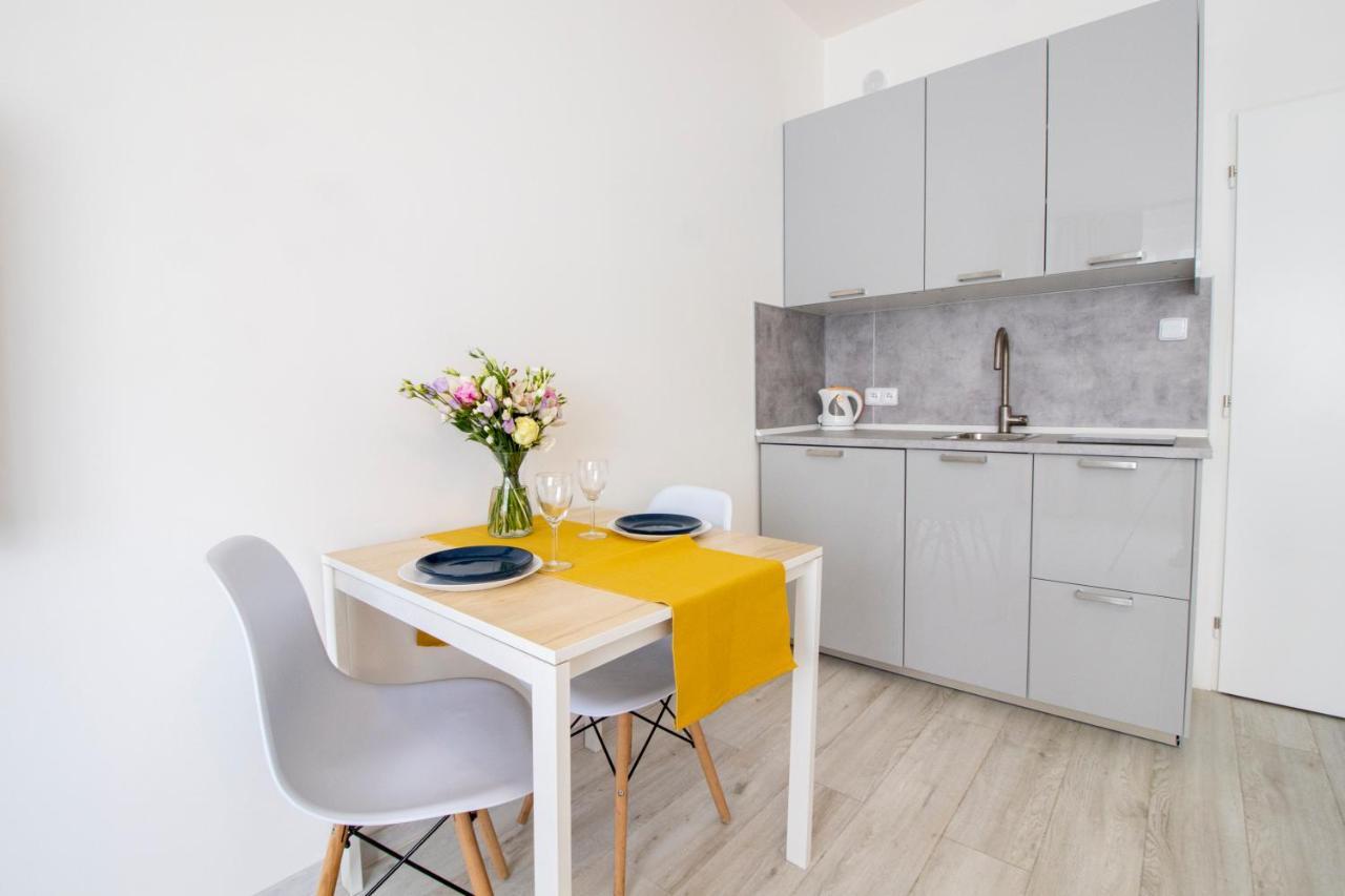 Prague Apartments Экстерьер фото