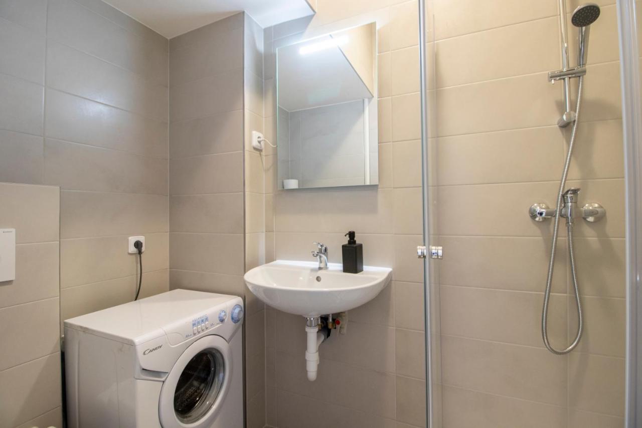Prague Apartments Экстерьер фото