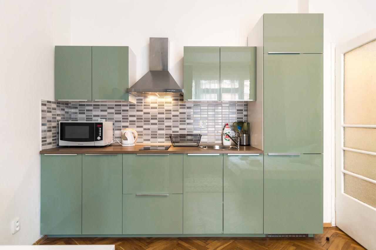 Prague Apartments Экстерьер фото
