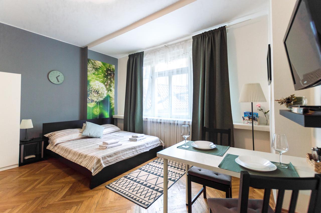 Prague Apartments Экстерьер фото