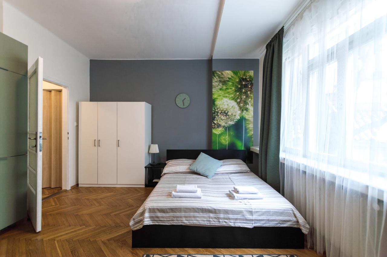 Prague Apartments Экстерьер фото